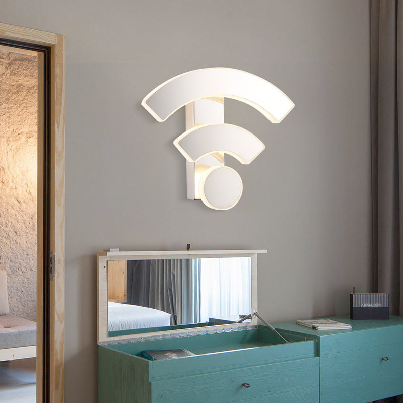 LED Modern White Acrylic Wall Lamp for Bedroom